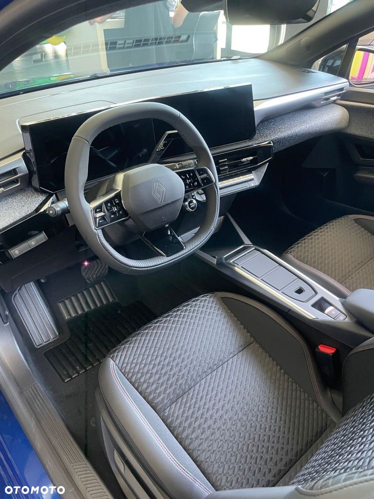 Renault Clio - 7