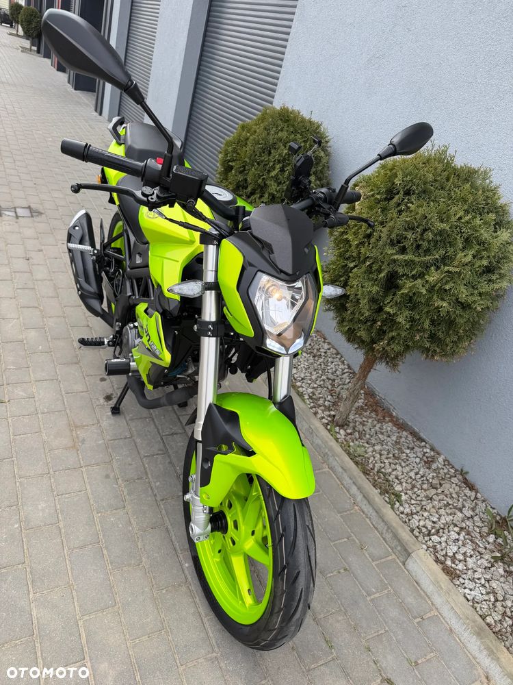Benelli BN 125 - 27