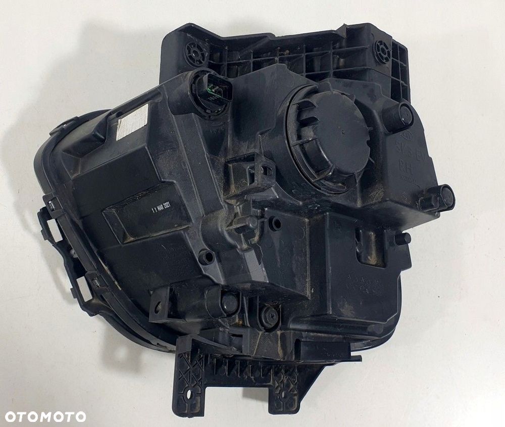 Kia Soul Halogen Prawy 92202-J2 - 2