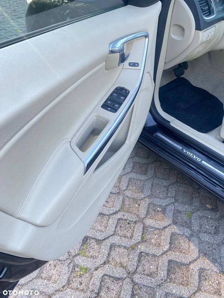 Volvo S60 T5 Drive-E Base - 8