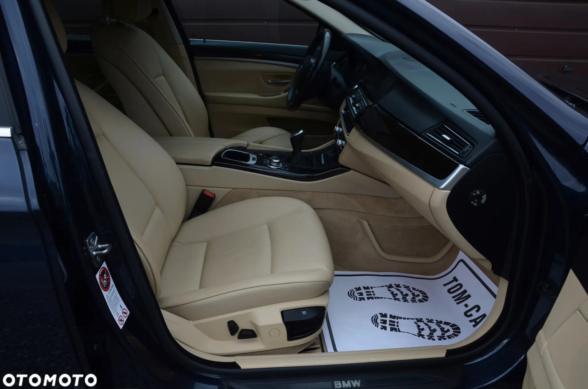 BMW Seria 5 520d Touring - 8