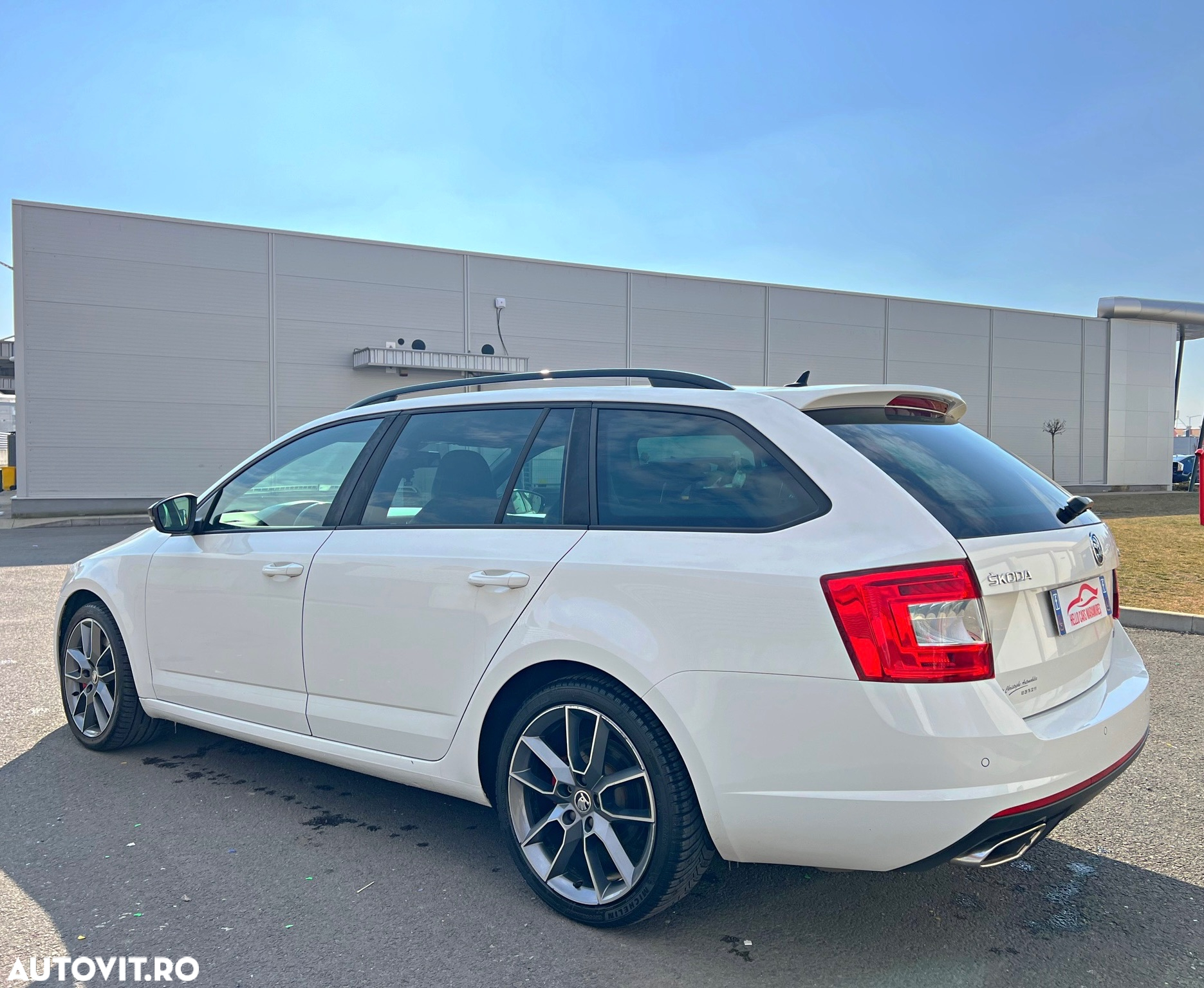 Skoda Octavia Combi Diesel 2.0 TDI DSG RS - 14