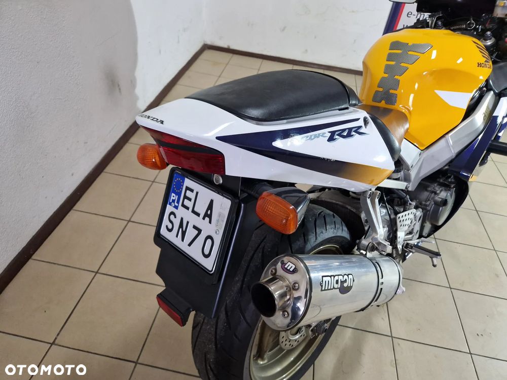 Honda CBR - 8
