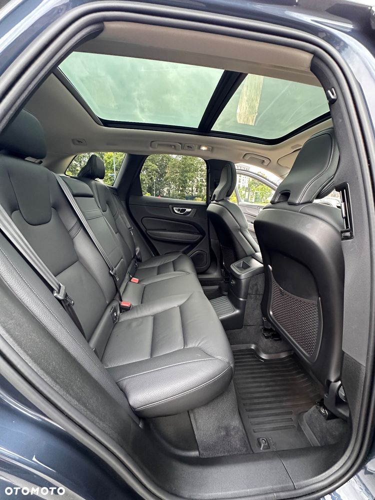 Volvo XC 60 - 28