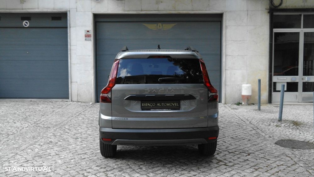 Dacia Jogger 1.2 ECO-G Extreme 7L - 8