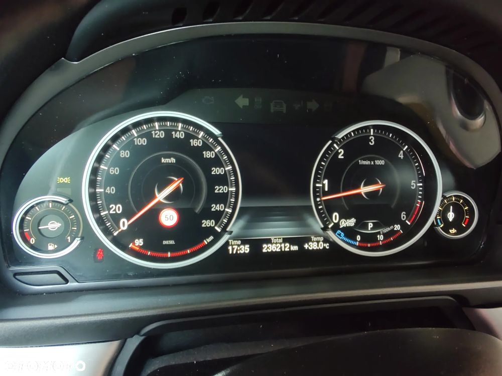 BMW Seria 5 535d Sport-Aut Modern Line - 19