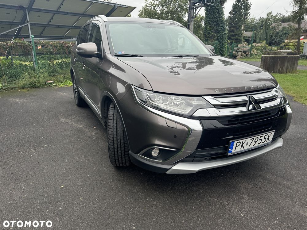 Mitsubishi Outlander 2.2 DID Intense + 4WD - 4