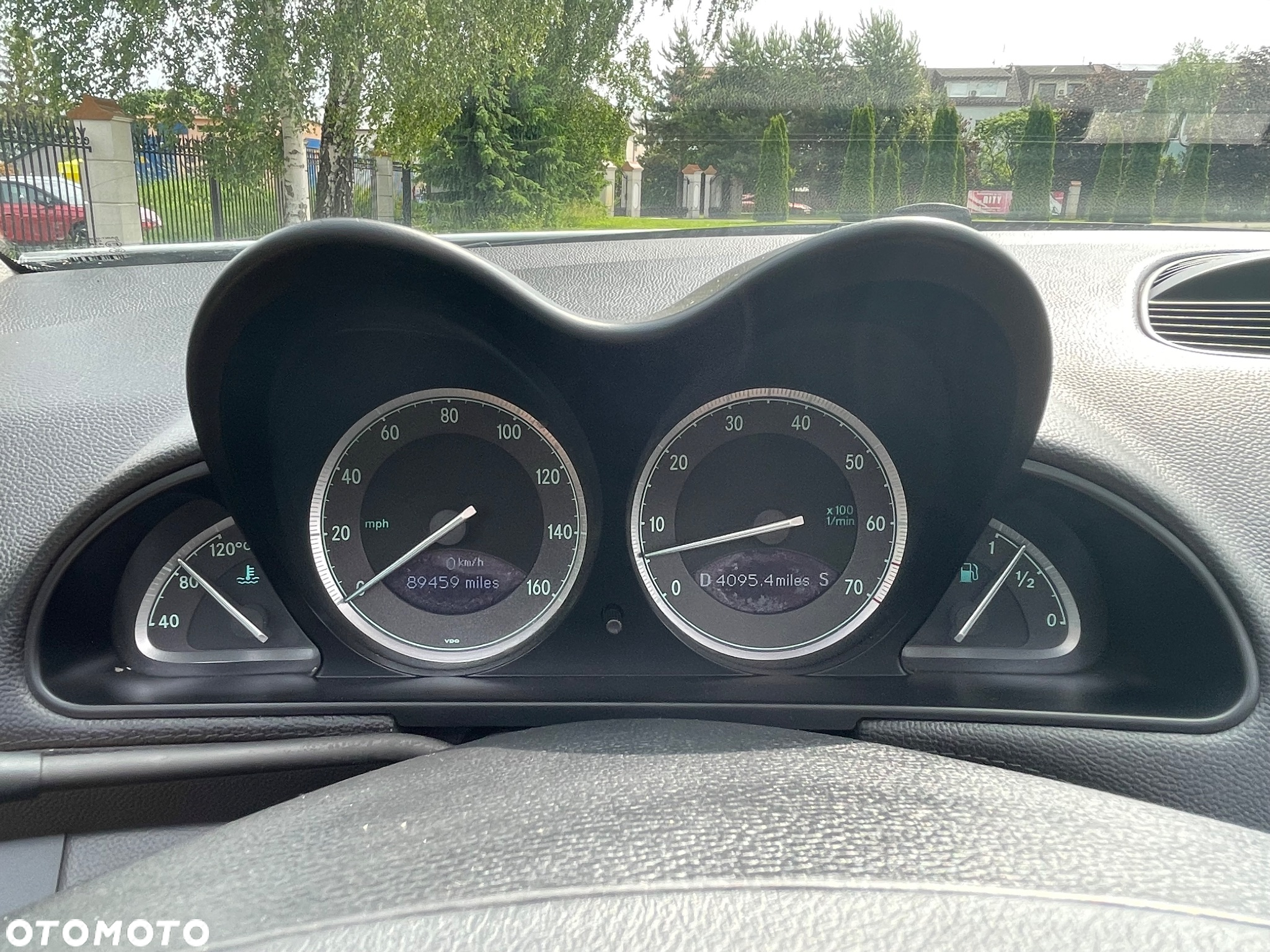 Mercedes-Benz SL 500 - 16
