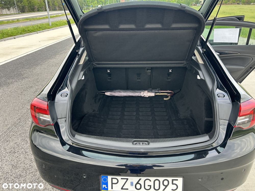 Opel Insignia - 14