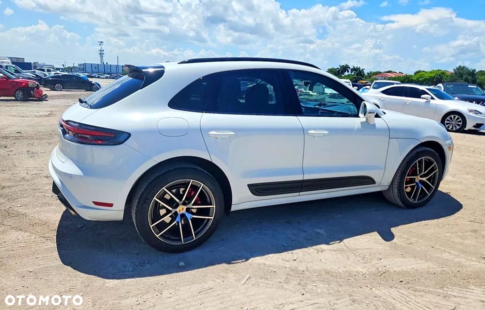 Porsche Macan - 2