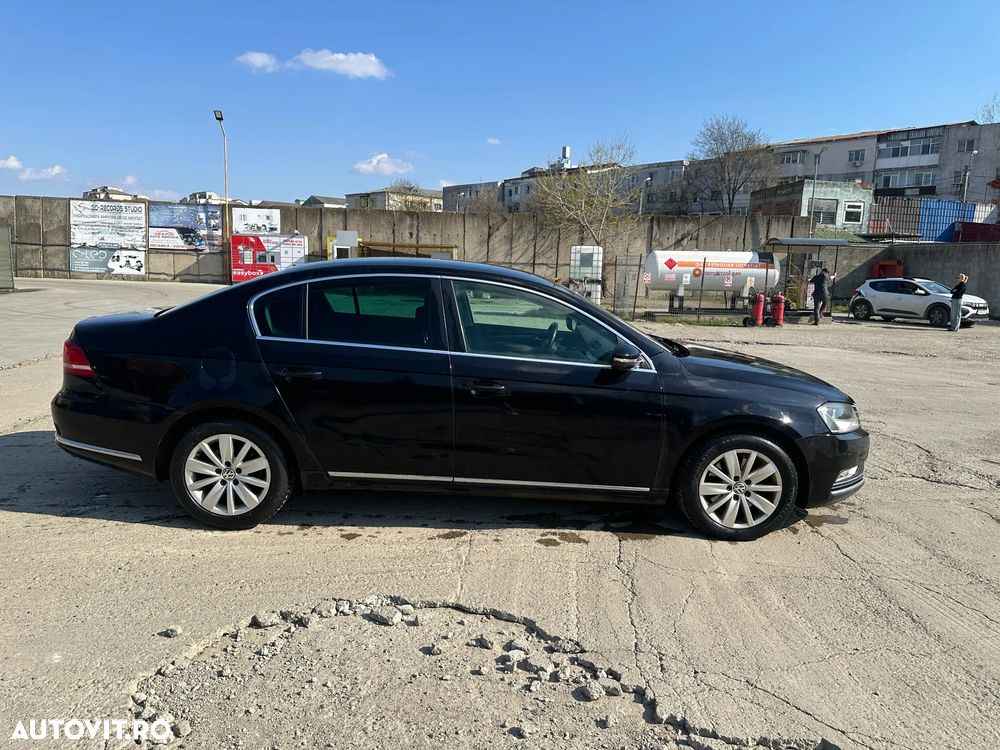 Volkswagen Passat 2.0 TDI BlueMotion Tehnology 4Motion Highline DSG - 10