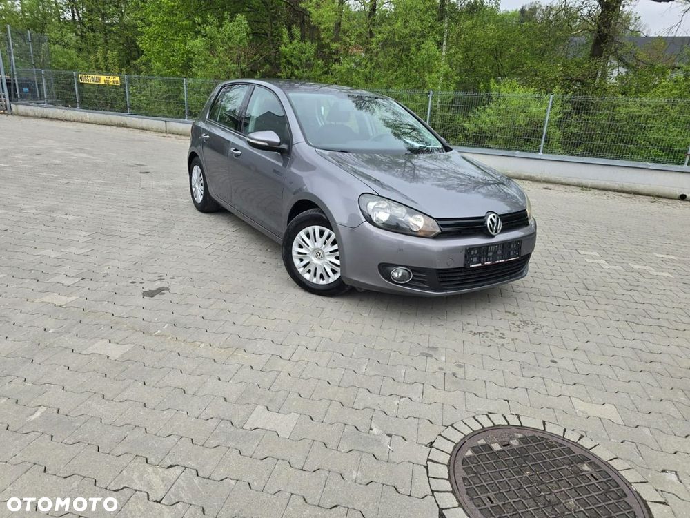 Volkswagen Golf - 5