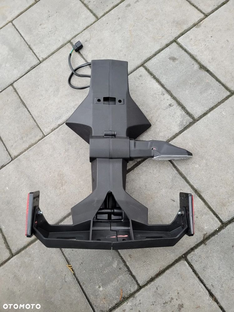 Mocowanie, podświetlanie tablicy rejestracyjnej, ogon, kierunkowskaz Kawasaki Z900 Z 900 - 12