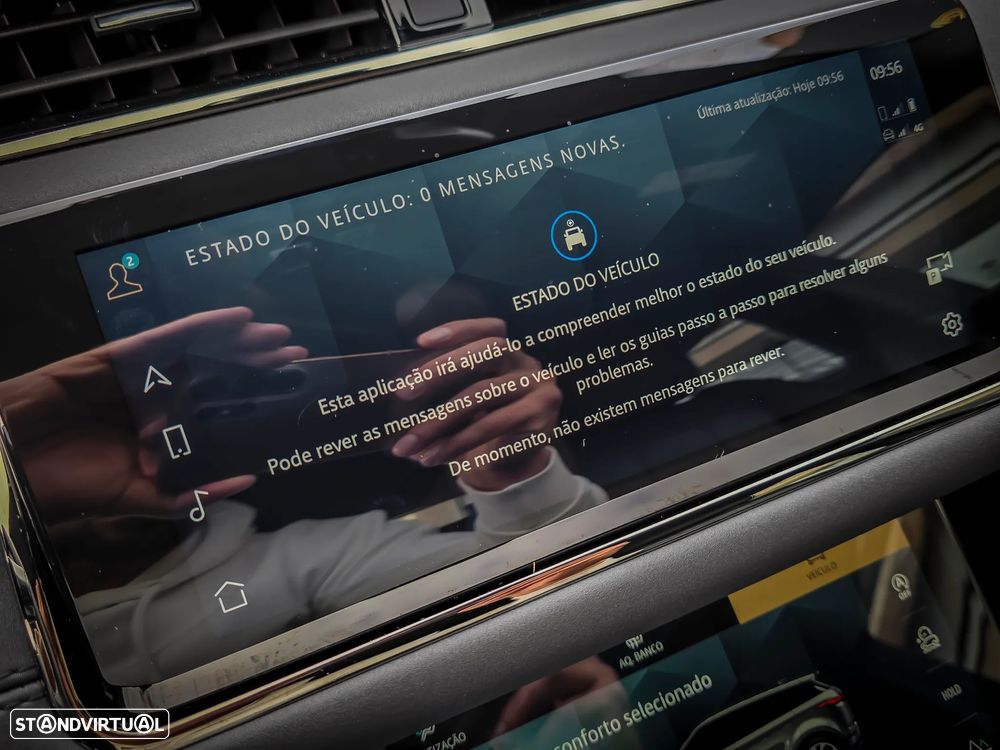 Land Rover Range Rover Evoque P300e R-Dynamic HSE - 24