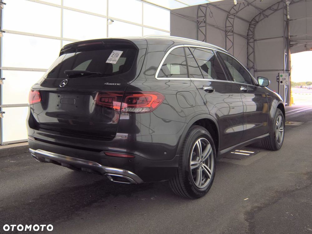 Mercedes-Benz GLC 250 4Matic 9G-TRONIC Exclusive - 4