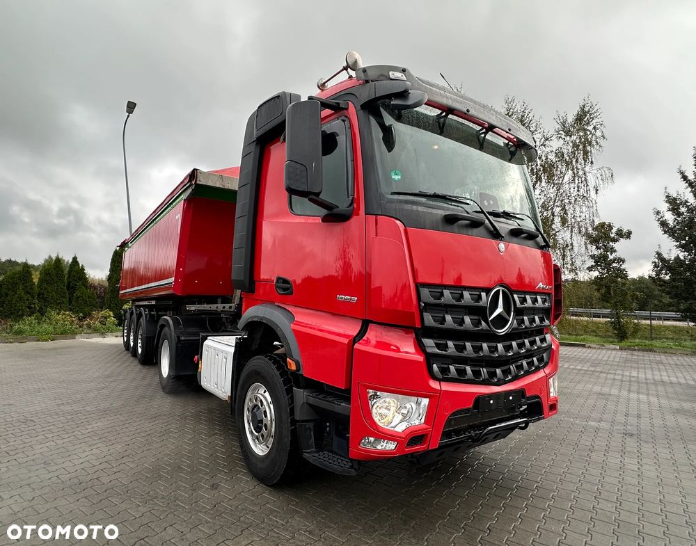 Mercedes-Benz Arocs 1853 4x4 HydroDrive Zestaw z Naczepa - 2