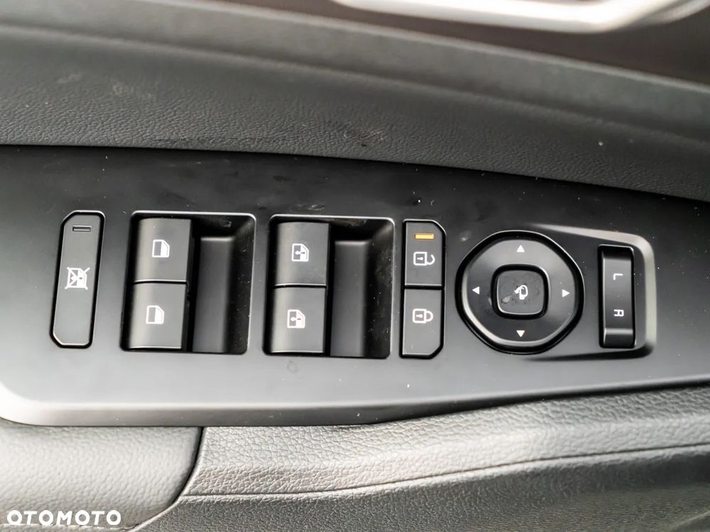 Kia Sportage 1.6 T-GDI HEV Business Line 2WD - 20