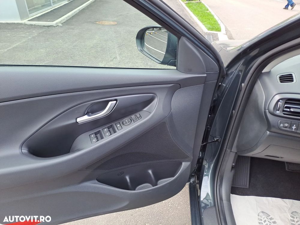 Hyundai i30 - 11