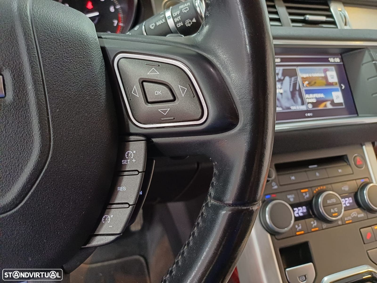 Land Rover Range Rover Evoque 2.0 Si4 HSE Dynamic - 17