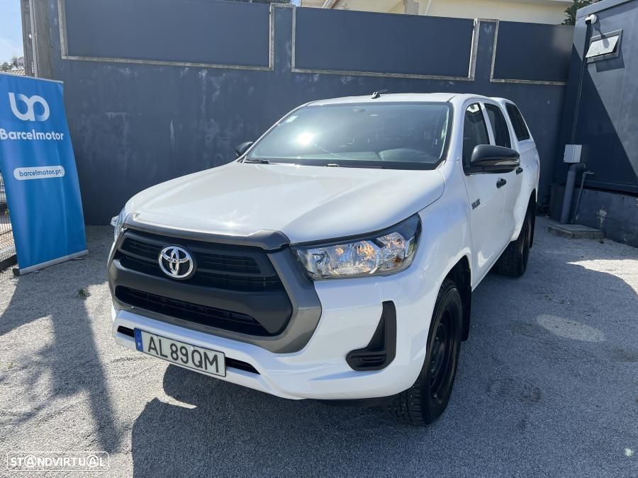 Toyota Hilux 2.4 D-4D 4WD CD CM - 2