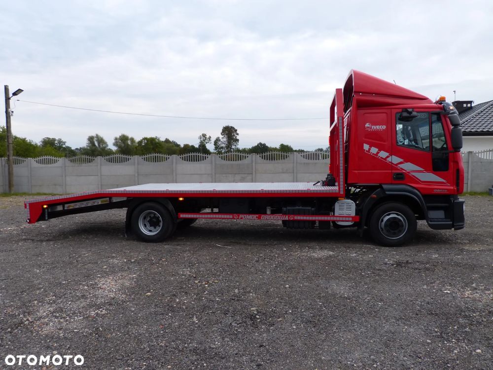 Iveco EUROCARGO 120E22 / 150E22 POMOC DROGOWA / SPECJALNY / AUTOLAWETA / DMC 11.990 KG / ŁAD. 6.700 KG / DŁ. 6.80 M - 7
