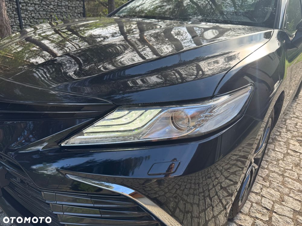 Toyota Camry 2.5 Hybrid Executive CVT - 8