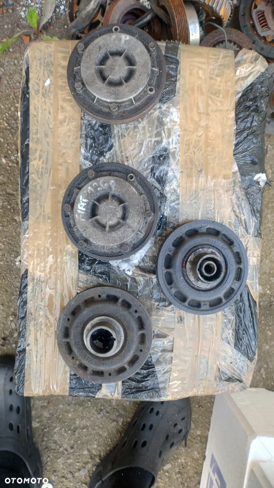 FIAT 126p Maluch gażnik koło pasowe walu - 3