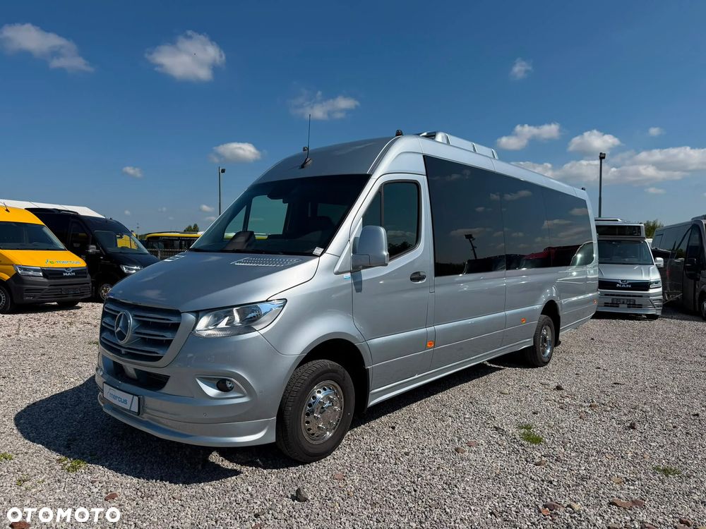 Mercedes-Benz Sprinter 519 - 9