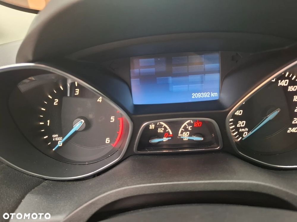 Ford Kuga 2.0 TDCi 2x4 Titanium - 7