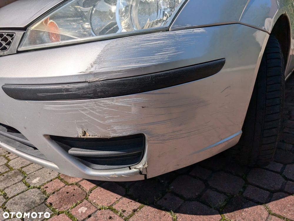 Ford Focus 1.8 Di Ambiente - 15