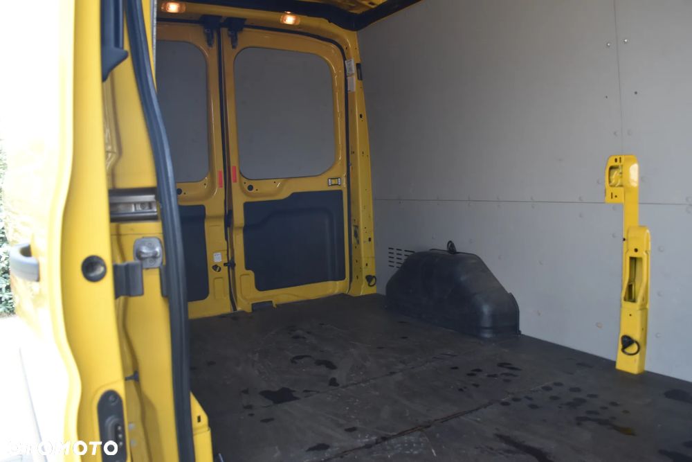 Ford Transit - 14