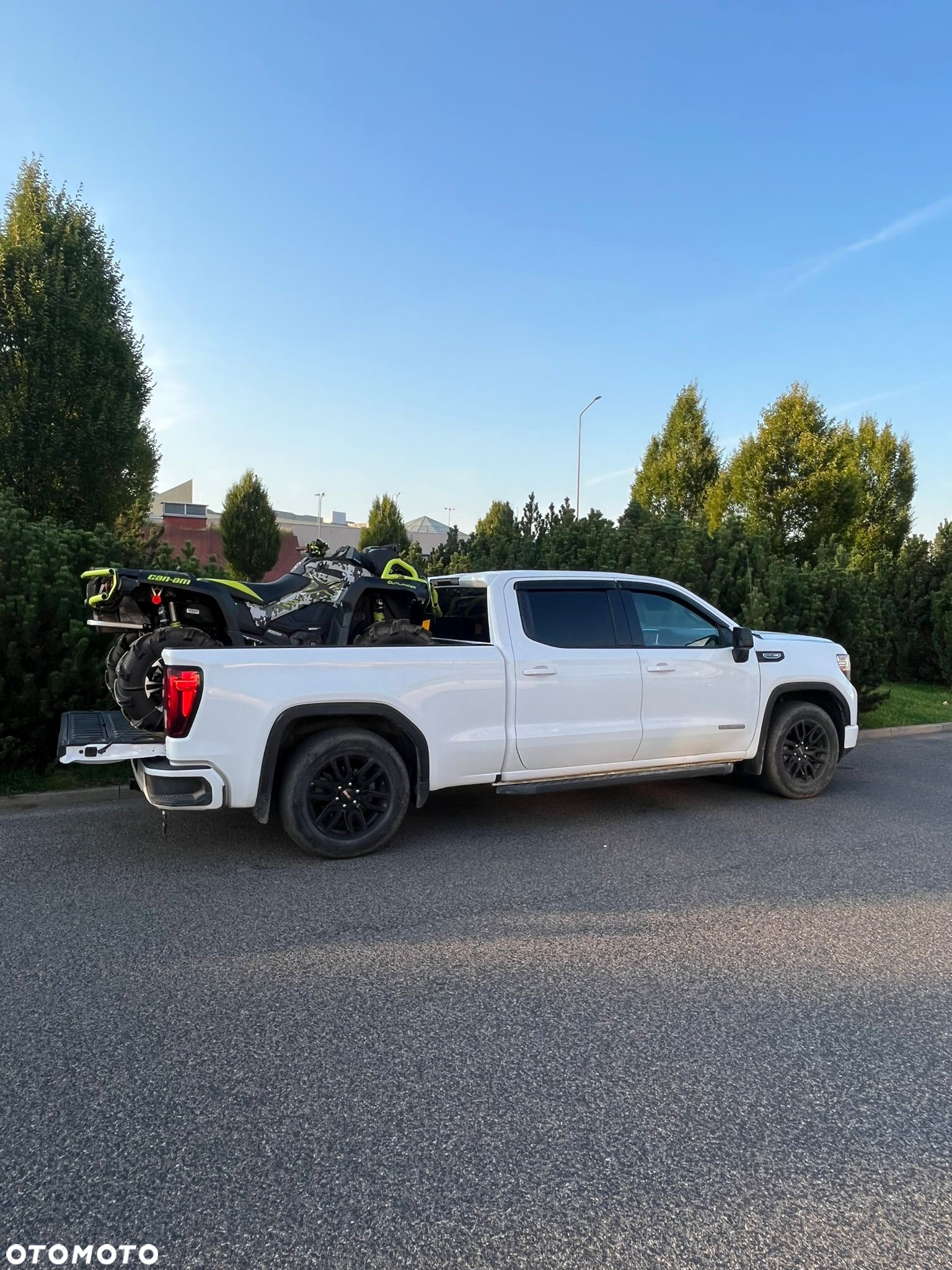 GMC Sierra - 5
