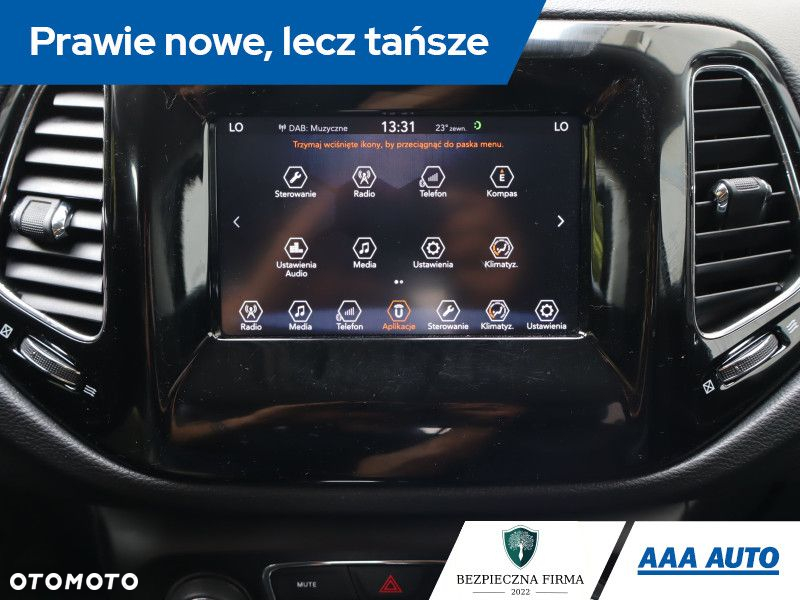 Jeep Compass - 23