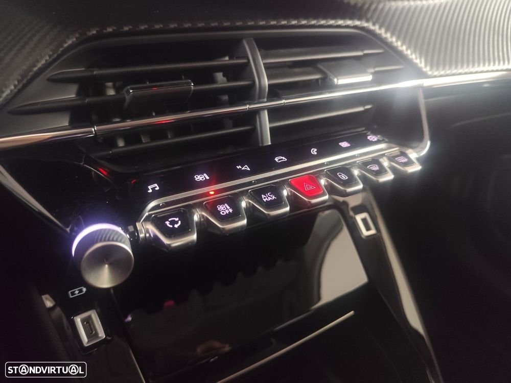 Peugeot 2008 PureTech 100 Stop&Start Allure Pack - 22