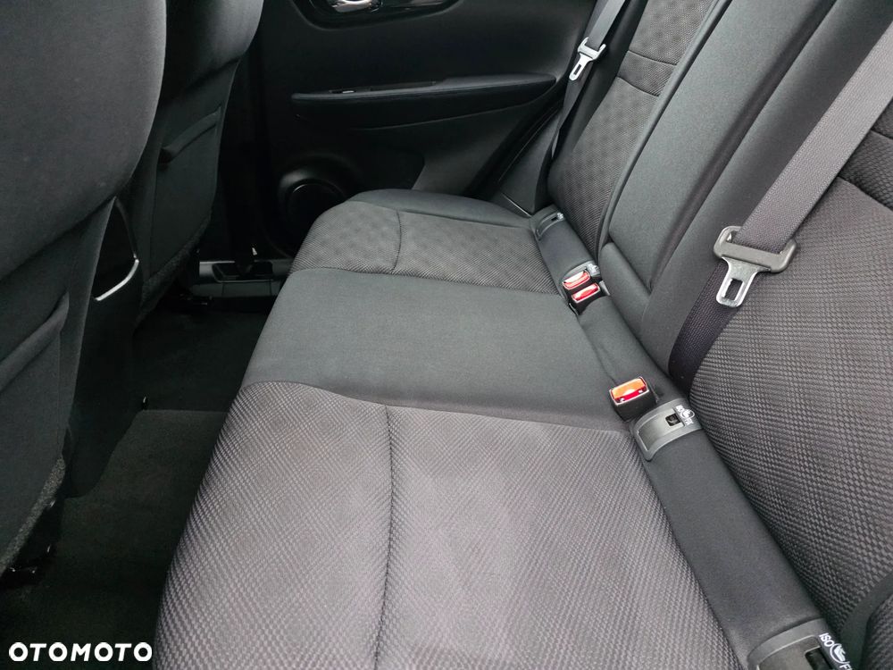 Nissan Qashqai 1.5 dCi N-Connecta - 25