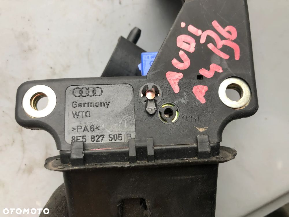 Zamek Klapy Bagażnika Audi A4 B6 Sedan 8E5827505B - 3