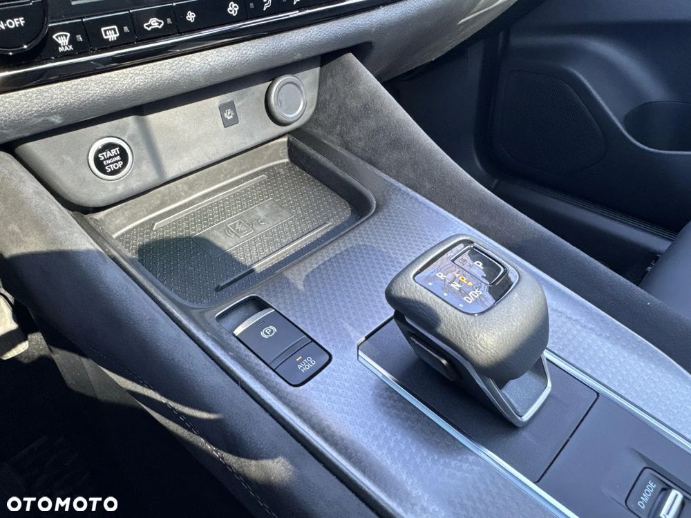 Nissan Qashqai 1.3 DIG-T MHEV N-Design Xtronic - 17