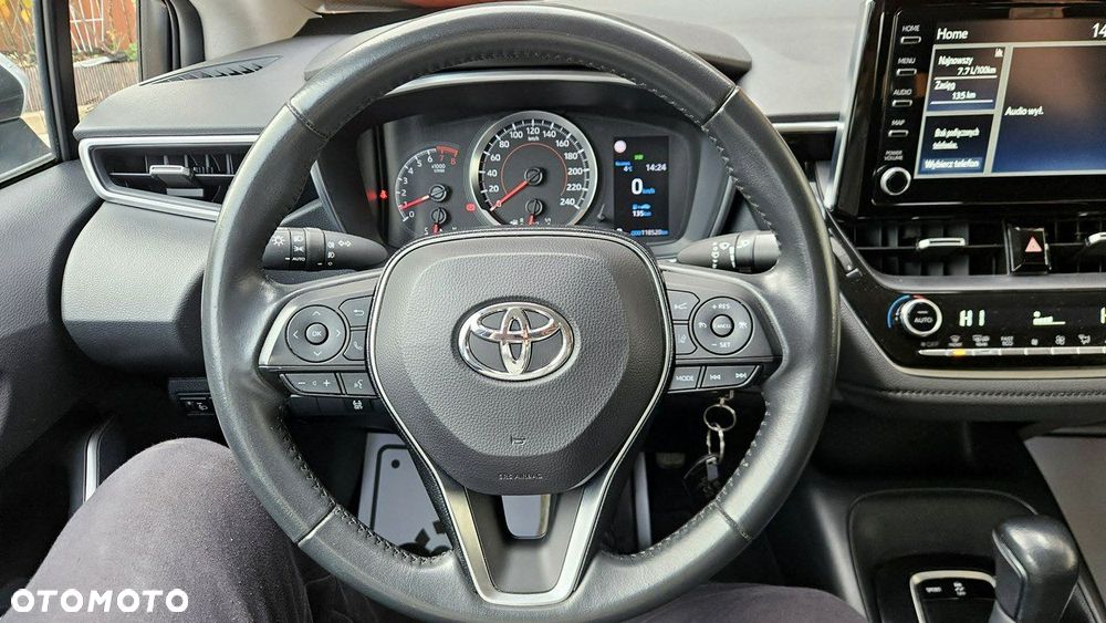 Toyota Corolla - 19