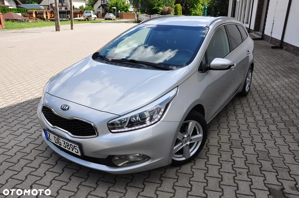 Kia Ceed 1.6 GDI ISG Spirit - 6
