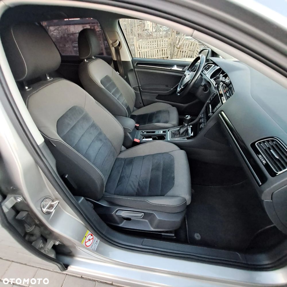 Volkswagen Golf 1.4 TSI BMT Highline - 15