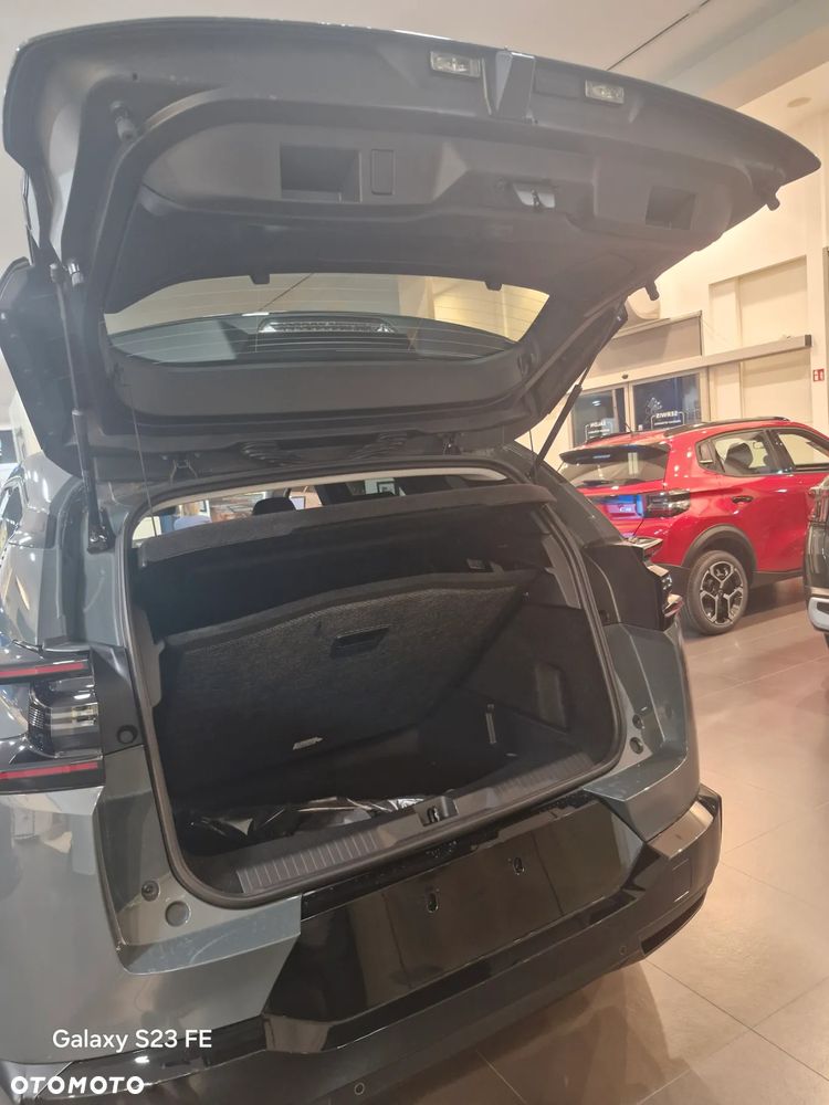 Citroën C5 Aircross 1.2 mHEV Max eDCT6 - 12