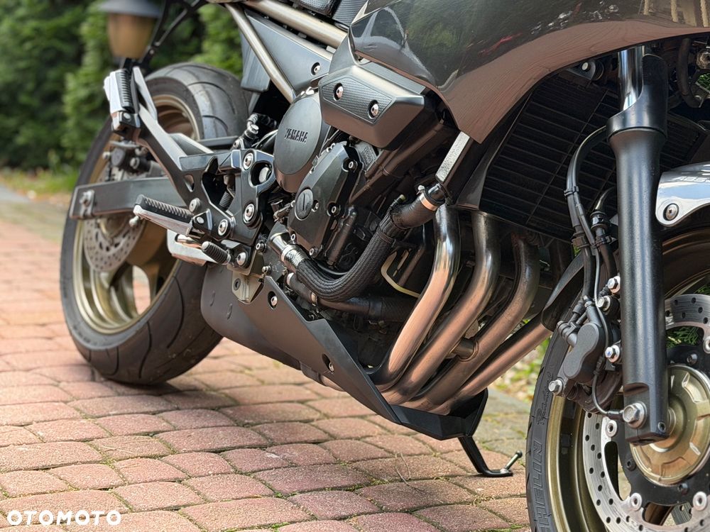 Yamaha XJ - 12