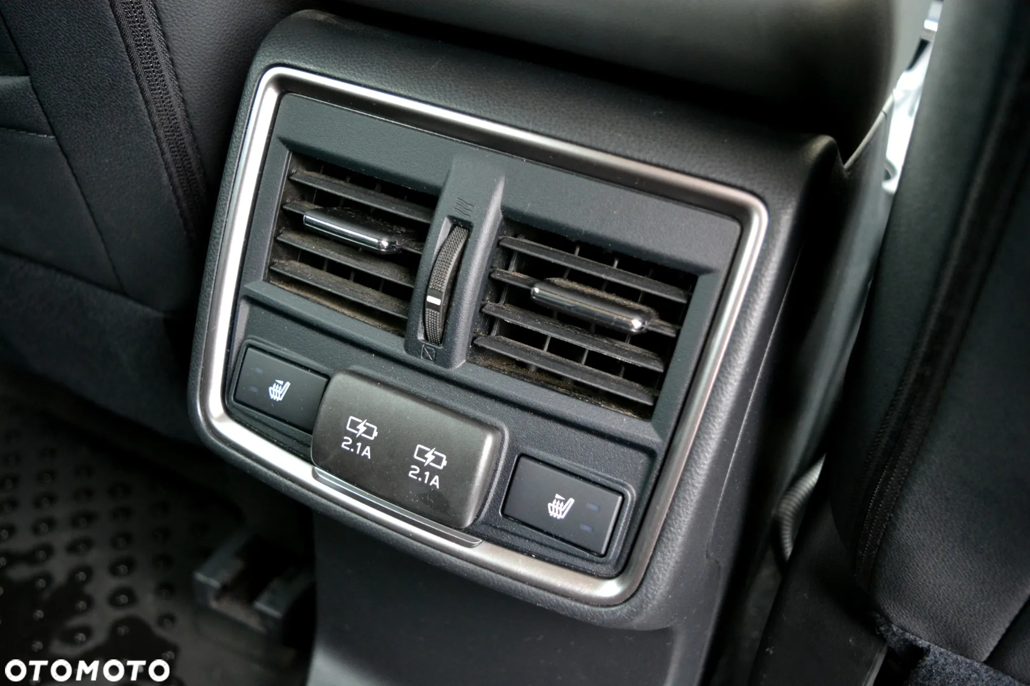 Subaru Forester 2.0 i Exclusive (EyeSight) Lineartronic - 21