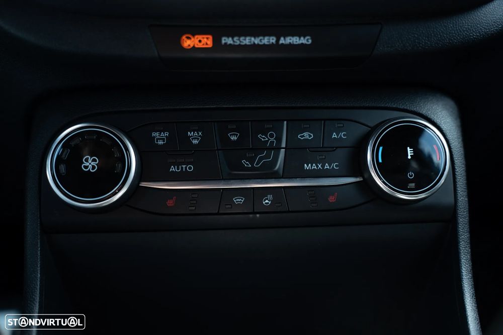 Ford Fiesta 1.5 EcoBoost S&S ST X - 26