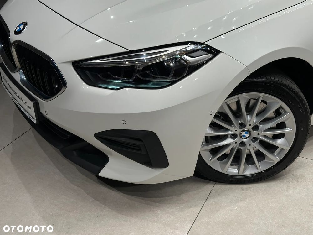 BMW Seria 2 220i Advantage - 16