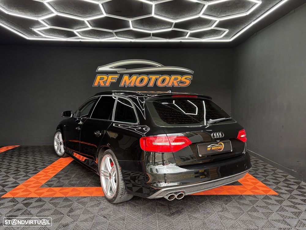 Audi A4 Avant 2.0 TDI Multitronic S-line - 6