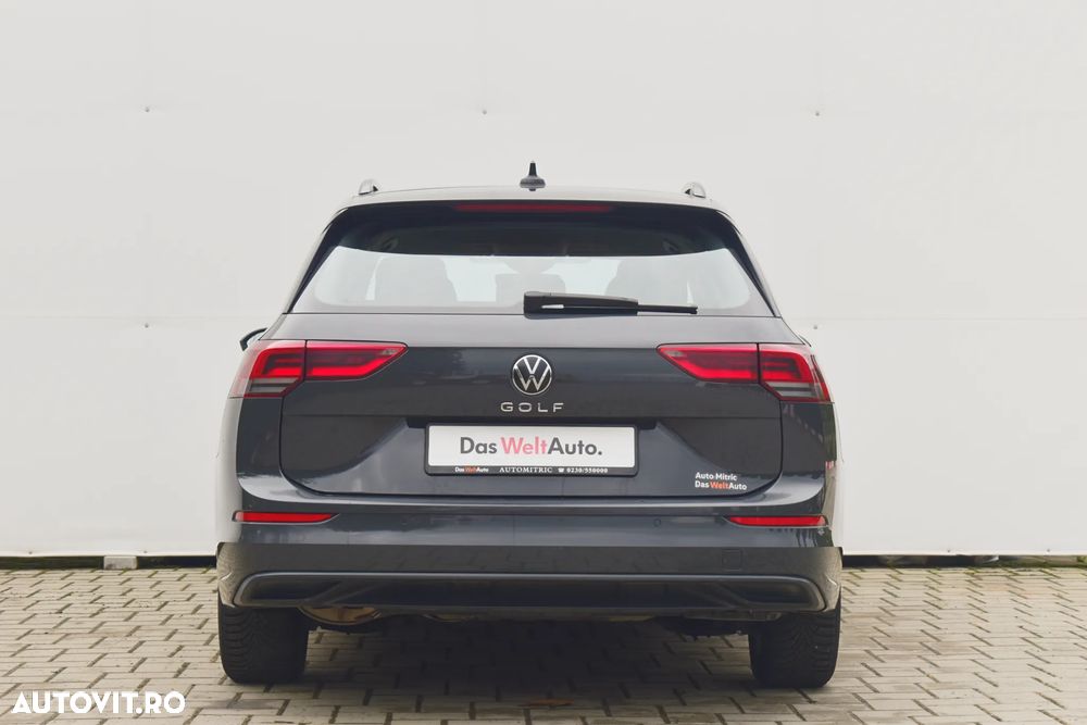 Volkswagen Golf Variant 2.0 TDI SCR DSG Life - 12