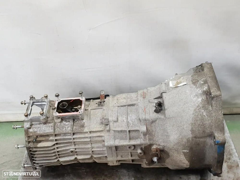 CAIXA DE VELOCIDADES TOYOTA LAND CRUISER J12 REF. 3303060A01 - 2