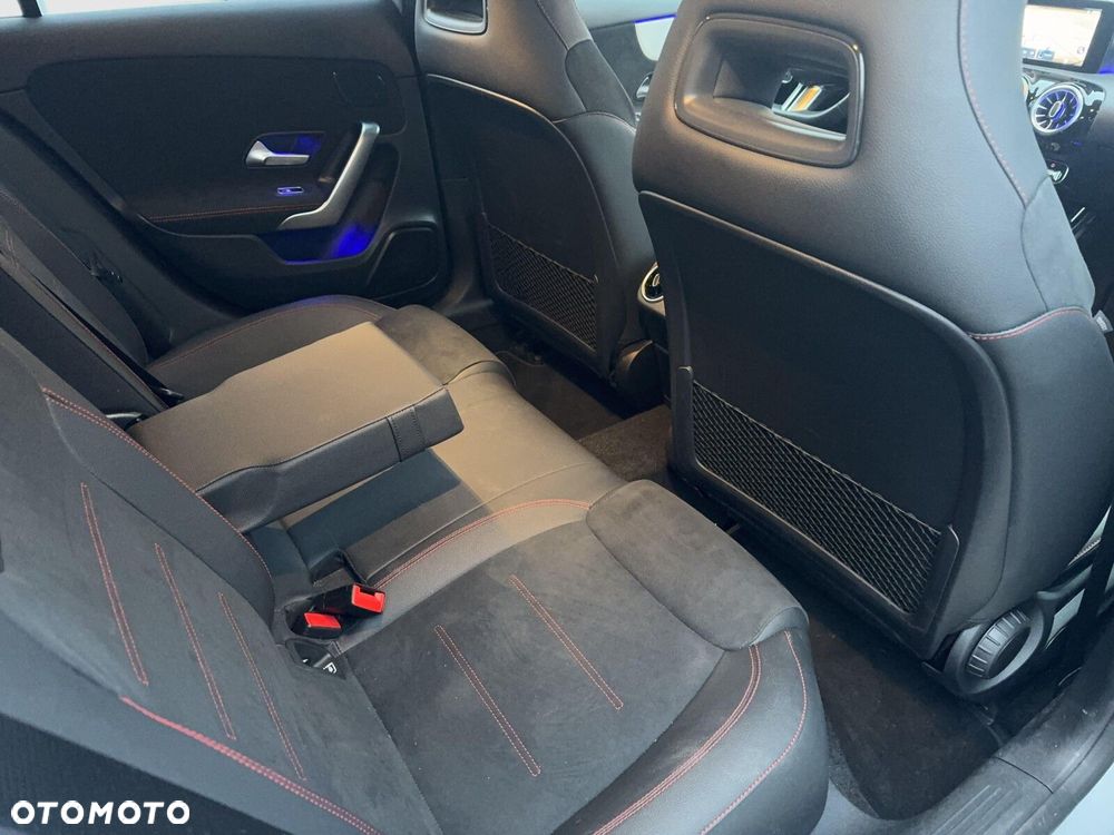 Mercedes-Benz Klasa A - 21