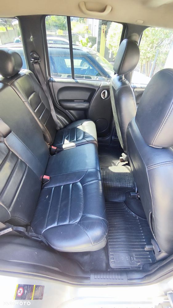 Jeep Cherokee 2.8L CRD Limited - 8